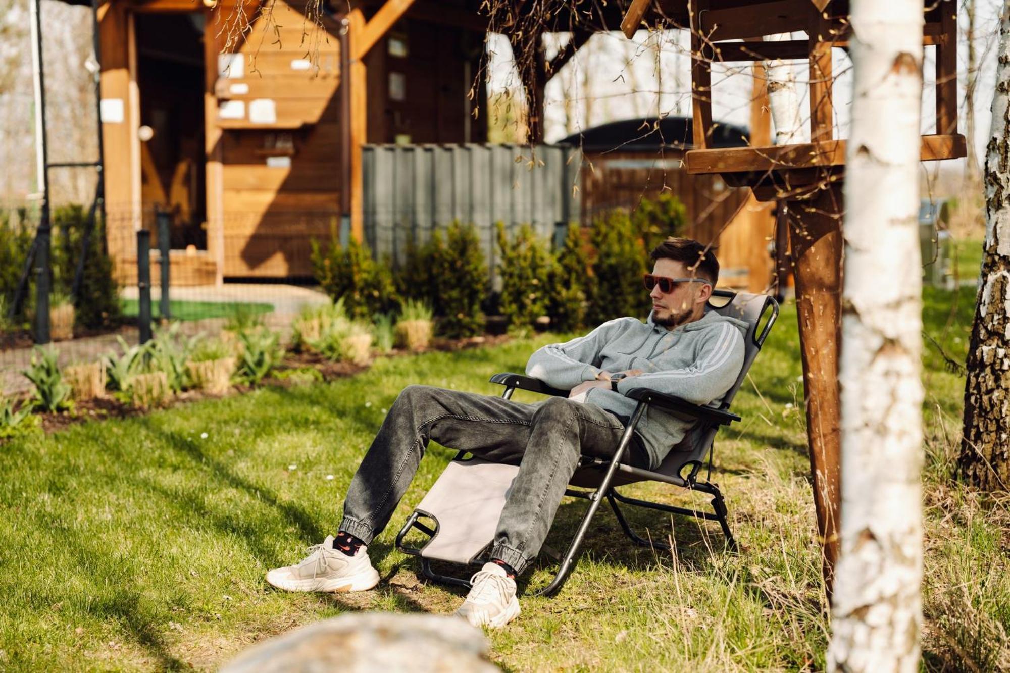 Wilkiejmy Wies Ma Wzgorzu Extérieur photo